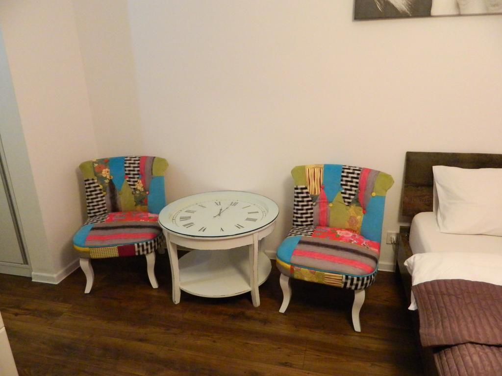 12 O'Clock Studio Bucharest Room photo